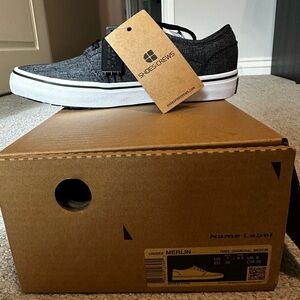 Shoes for Crews slip proof shoes